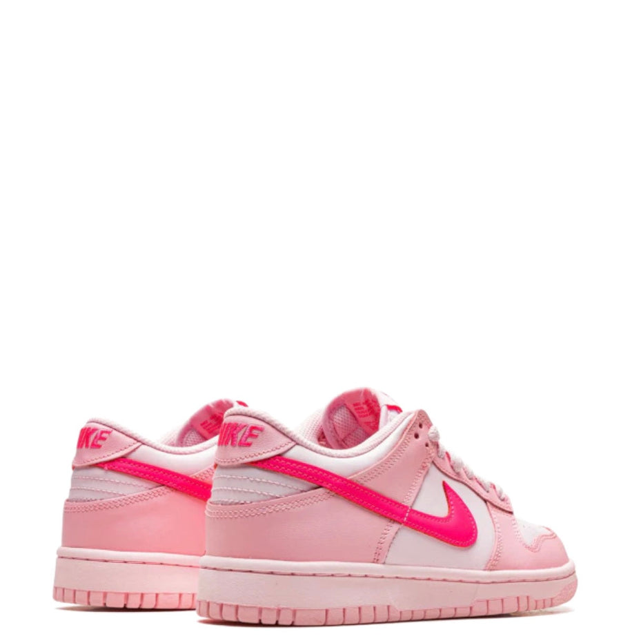 Nike Dunk Low Triple Pink