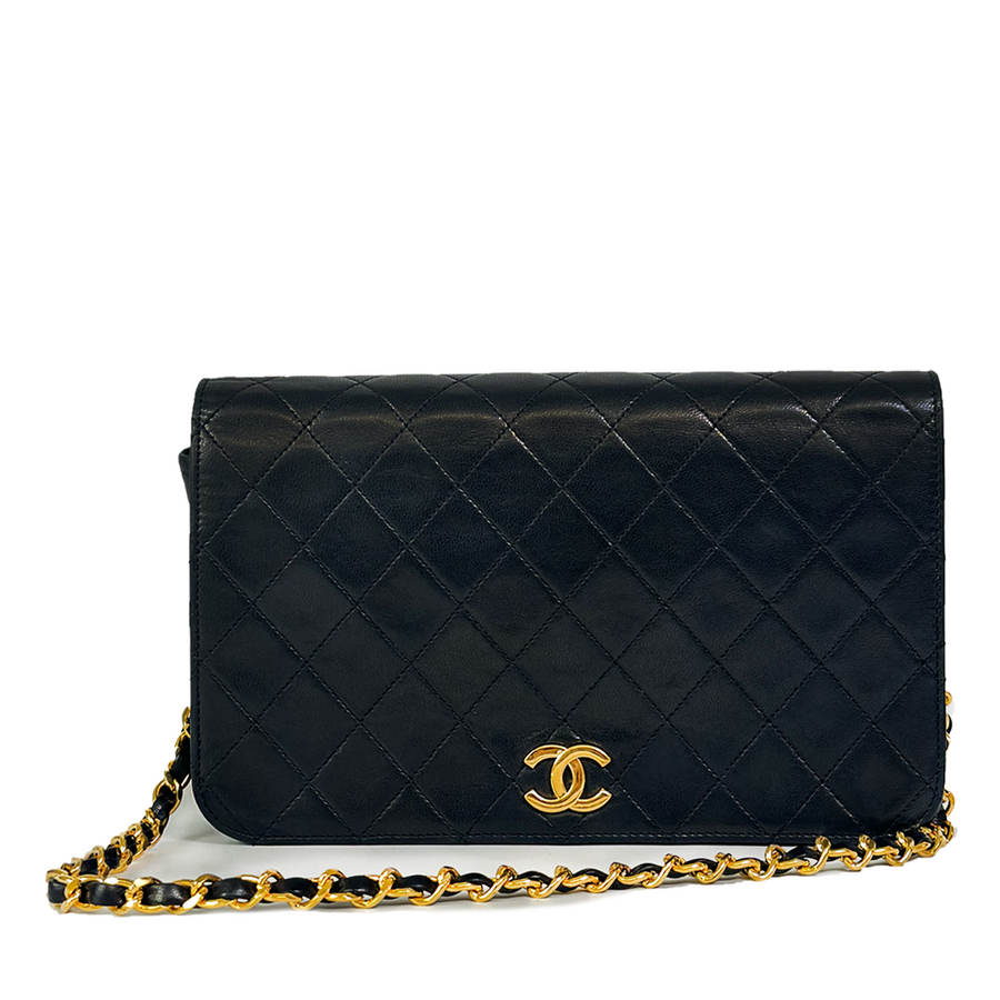 CHANEL Full Flap Chain Shoulder Bag Clutch Black Quilted Lambskin