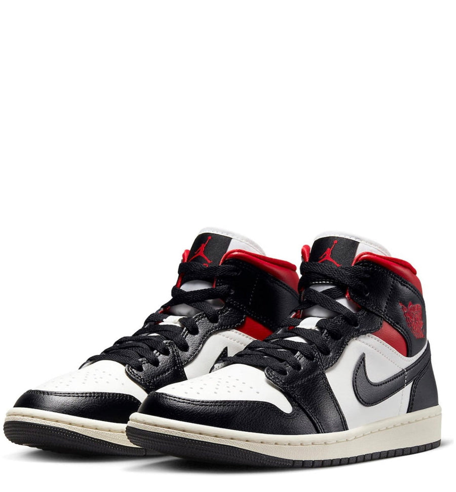 Air Jordan 1 Mid Gym Red Panda